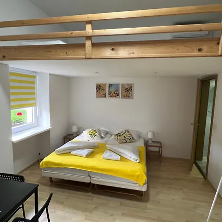 Lemonwood House Casa de hóspedes Postojna