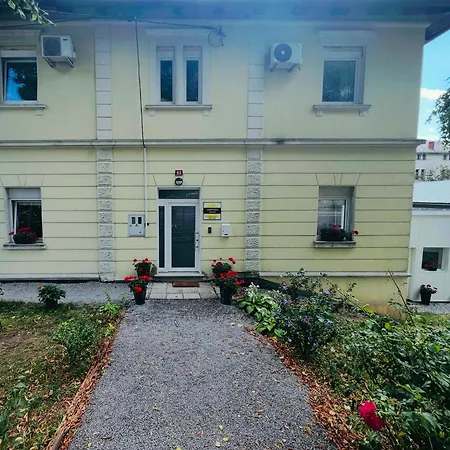 Lemonwood House Pensionat Postojna