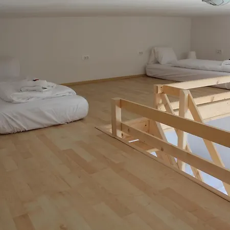 Guest house Lemonwood House