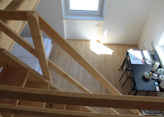 ゲストハウス Lemonwood House